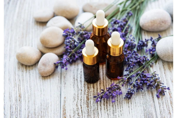 Najlepsze olejki eteryczne do aromaterapii w domu – ranking
