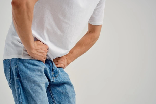 Problemy z prostatą – jakie dają objawy i jak je leczyć?