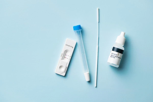 Testy diagnostyczne z apteki - rodzaje, do czego służą i czy są wiarygodne?
