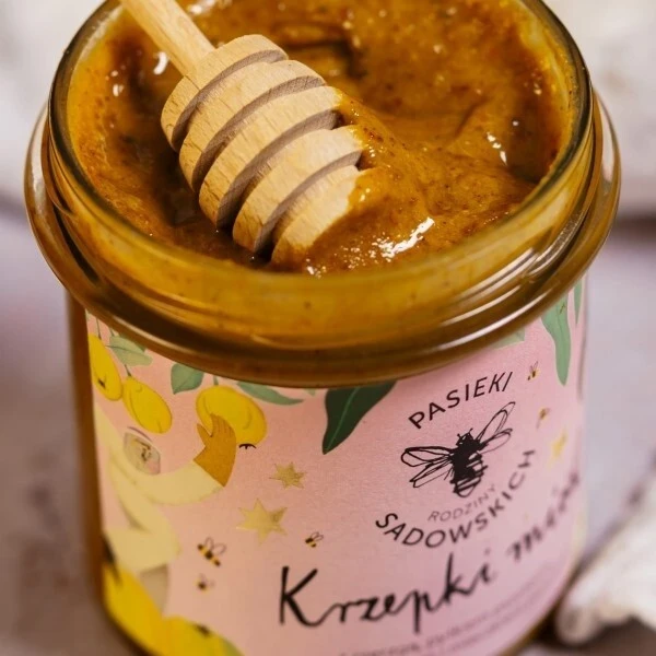 Pasieki Rodziny Sadowskich, Krzepki Miód, z pierzgą, pyłkiem pszczelim, pigwą, imbirem i mleczkiem pszczelim, 410g 3