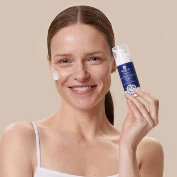 BasicLab Complementis, Regeneracja i Nawilżenie, trehalozowy krem przywracający równowagę, 50ml 2