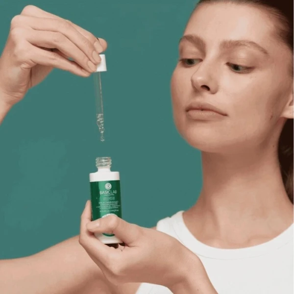 BasicLab Esteticus, Redukcja i Zwężenie, serum zmniejszające niedoskonałości z niacynamidem 5%, 30ml 2