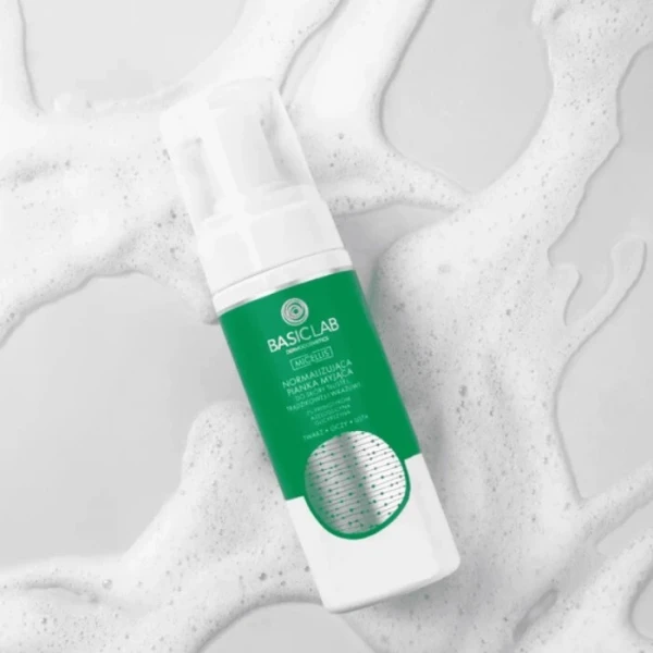 BasicLab Micellis, normalizująca pianka myjąca do skóry tłustej, trądzikowej i wrażliwej, 150ml 2