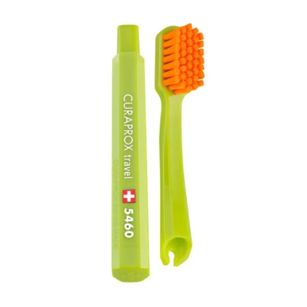 Curaprox Travel Set Red, zestaw podróżny, szczoteczka CS5460 + pasta grejpfrut+bergamotka, 10ml + szczoteczki międzyzębowe, 2 sztuki, 1 zestaw 3