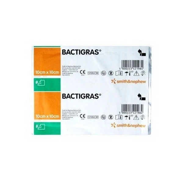 Opatrunek parafinowy z gazy z chlorheksydyną 0,5%, Bactigras, jałowy, 10cmx10cm, 1 sztuka