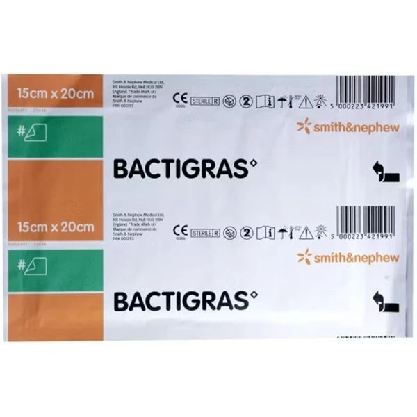 Opatrunek parafinowy z gazy z chlorheksydyną 0,5%, Bactigras, jałowy, 15cmx20cm, 1 sztuka